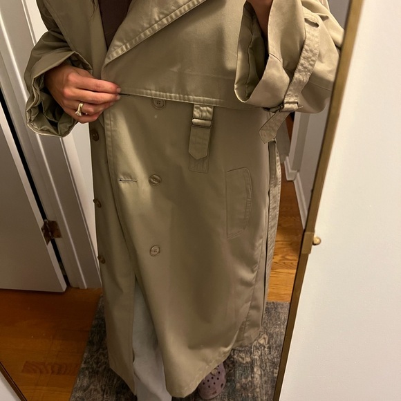BEIGE TRENCH COAT - Picture 2 of 5